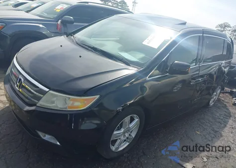 2011 Honda Odyssey Touring/Touring Elite from USA, damaged, VIN 5FNRL5H96BB070492